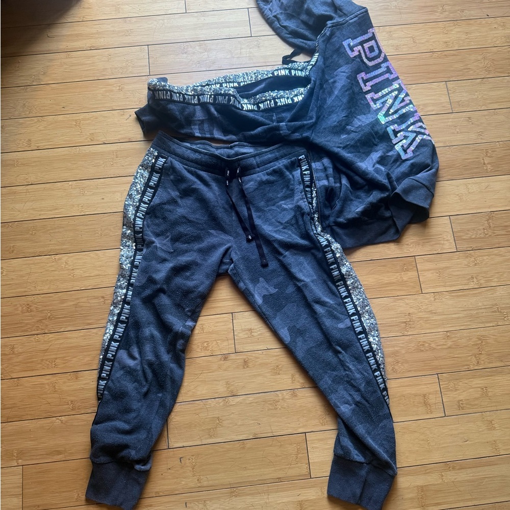 PINK Victoria's Secret Camo SET Bling Jogger Pants with Zip Up Bling Hoode M y2k